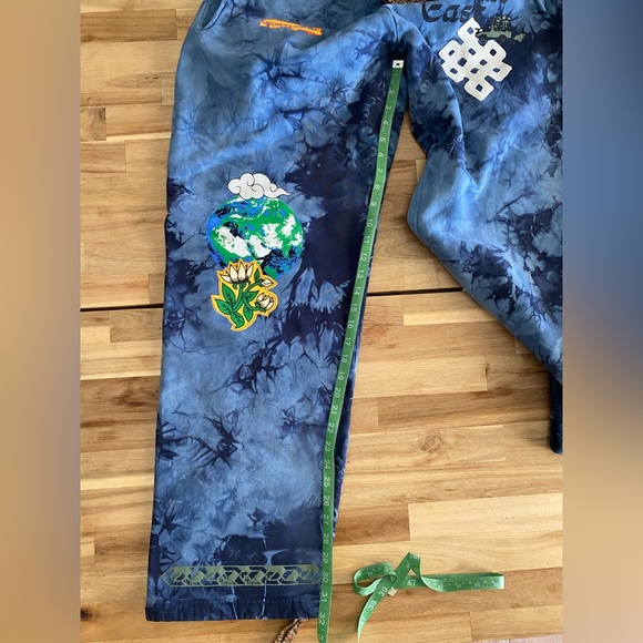 Camp High “Head East” sweatpants tie dyed and printed size L/XL - Picture 4 of 14